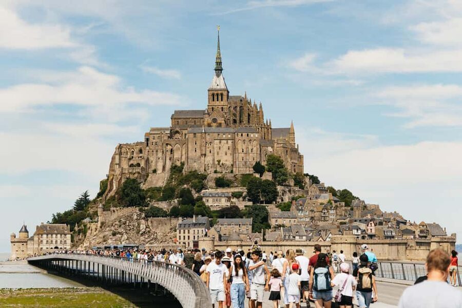 Day Trip to Mont-Saint-Michel from Paris - From Pullman Paris Tour Eiffel to Mont-Saint-Michel without the stress