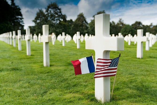 DDay American Beaches and US Airborne Full Day Tour from Bayeux - Omaha Beach: From the First Wave to Bloody Omaha