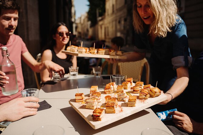 Devour Bordeaux: Ultimate Food & Wine Tasting Tour - First bite logistics: where you start on Rue des Ayres