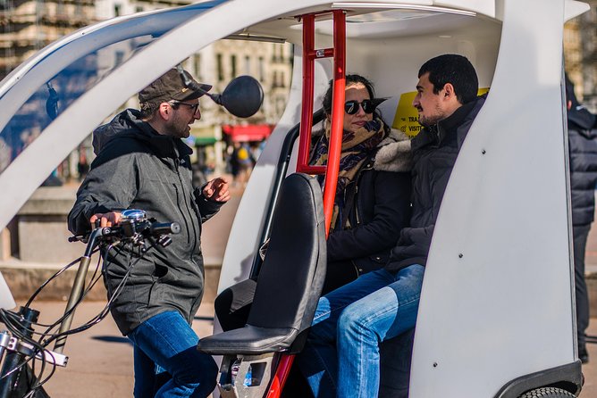Discover Lyon in an Unusual Way - Getting In, Getting Out: Meeting Point and Pickup Reality