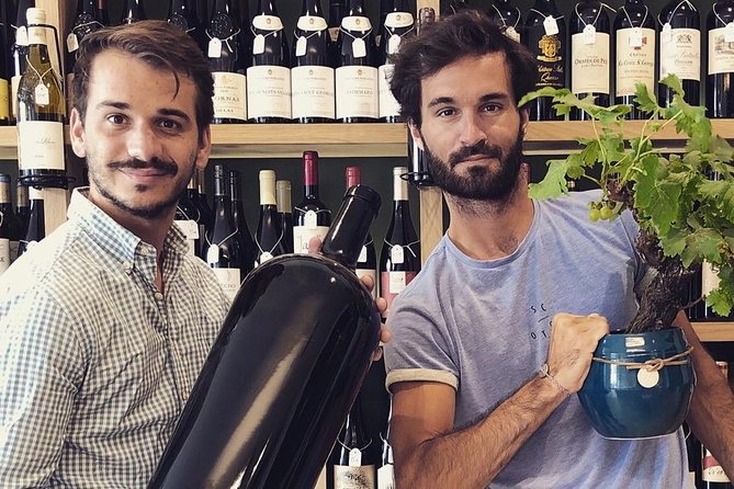 Discovery of the Bordeaux vineyard in 3 wines - How the host teaches you to taste wine step by step