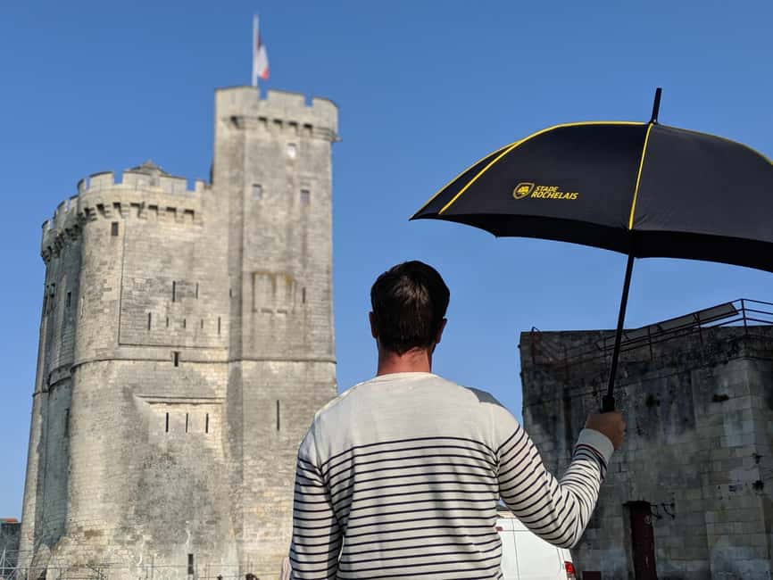 Discovery Walking Tour of La Rochelle - Hotel de Ville, the oldest working town hall in France