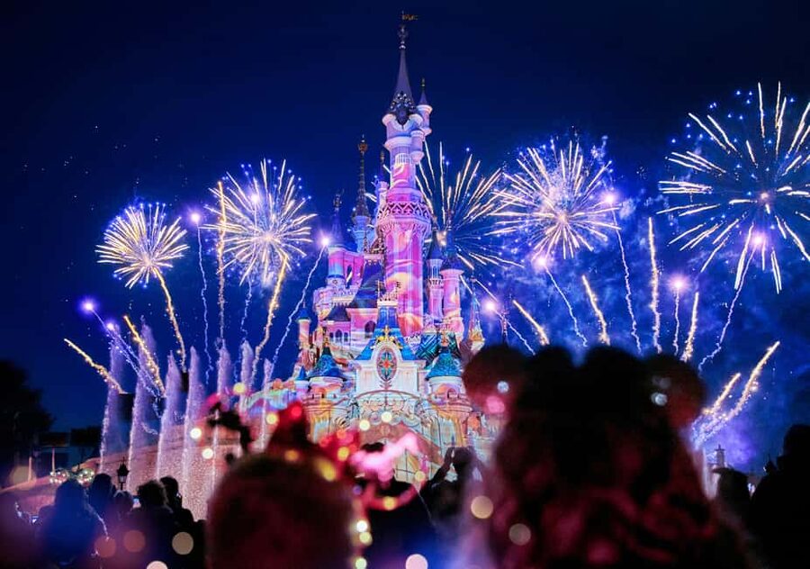 Disneyland® Paris 1-Day Flexible Date Ticket - Queues, Weather, and How to Build a Realistic One-Day Pace