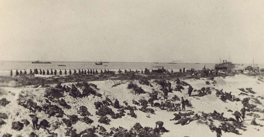 Dunkirk: Operation Dynamo and Battlefield of Dunkirk Tour - Evacuation Beaches: Peaceful Sand, Real Pressure