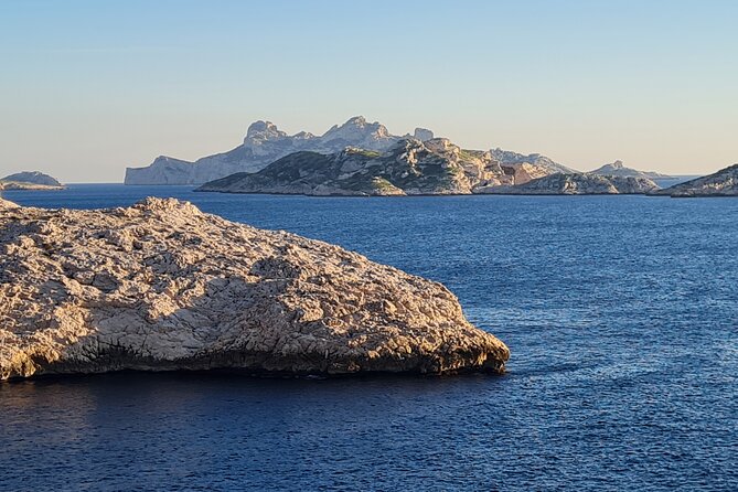 E-Bike Rental in Marseille with our brand new Virtual Guide !! - Bikes, Families, and Who This Fits Best