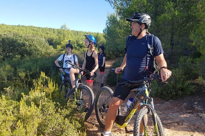 E-Bike tour of Sainte Victoire Mountain, Aix-en-Provence - From 33 Av. Sainte-Victoire: your start point and first minutes