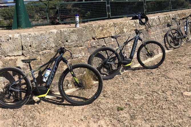 E-Bike tour of Sainte Victoire Mountain, Aix-en-Provence - The Scott E-Scale 920: why this bike helps you enjoy the mountain