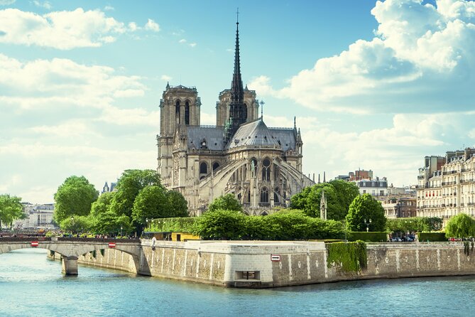 Early Access Paris Notre Dame Cathedral Walking Tour - Key things that make this tour work