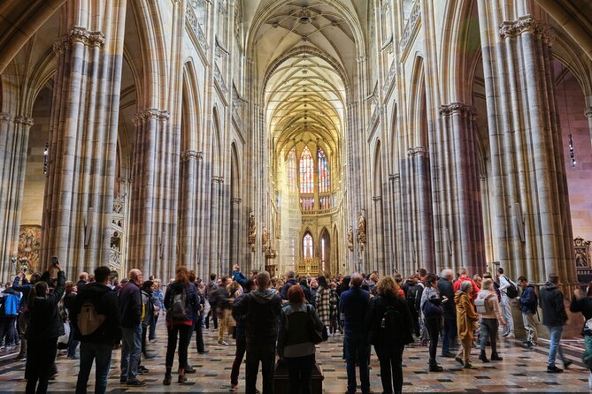 Early Access Paris Notre Dame Cathedral Walking Tour - Île de la Cité orientation: where the medieval city clusters