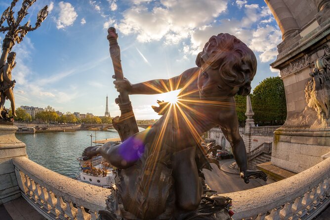 Eiffel Tower Access to 2nd Floor with Summit Option, Seine Cruise - The Bateaux Parisiens Cruise: A Full Hour on the Seine