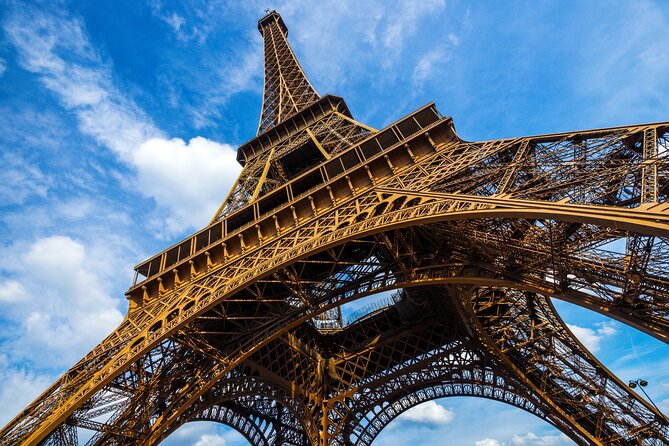 Eiffel Tower Elevator Tour with Optional Summit & Cruise Access - Meeting point reality check: avoid losing time at the start