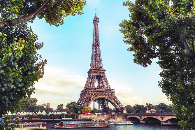 Eiffel Tower Lift Access with Optional Summit and Seine Cruise - A smart first-trip pairing: Eiffel Tower + Seine River cruise