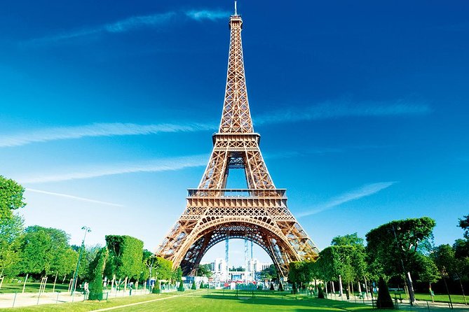 Eiffel Tower Pre Booked Ticket by Lift with Summit Options - Priority Lift Tickets: What You’ll Actually Feel on Arrival