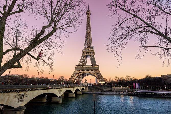 Eiffel Tower Reserved Access Summit or 2nd Floor Guided by Lift - Key things to know before you go