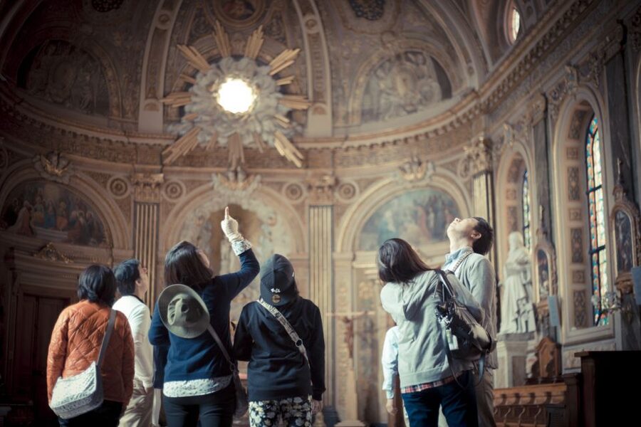 Electric Bike Tour of Paris’ Hidden Gems - What the evening 3.5-hour option changes