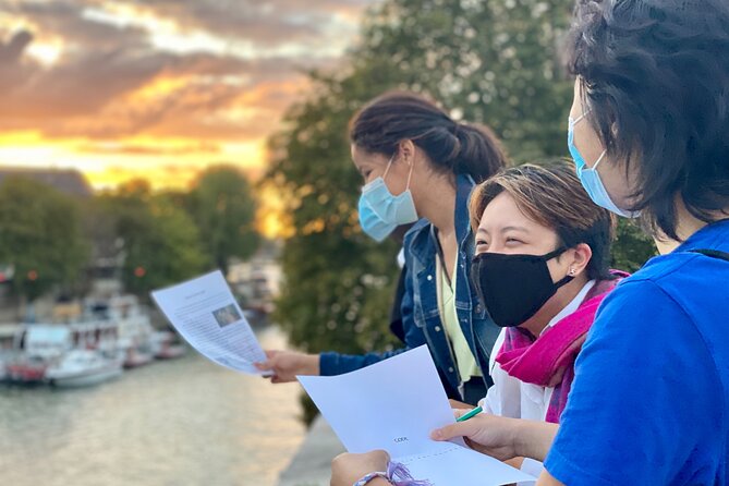 Escape game on the Île de la Cité - Notre-Dame de Paris Riddles: The Most Famous Facade, With a Purpose