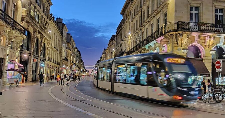Exclusive! Bordeaux: Nighttime Highlights Walking Tour - What you get for $64, and where the value comes from
