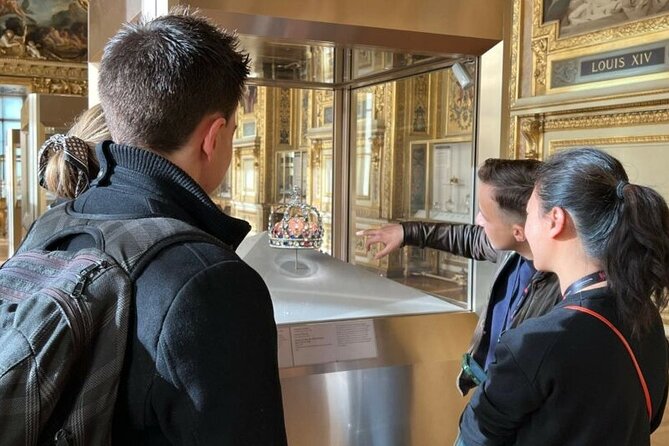 Exclusive Semi-Private Louvre Tour with Mona Lisa, Max 6 People - The small-group advantage, and what to watch for