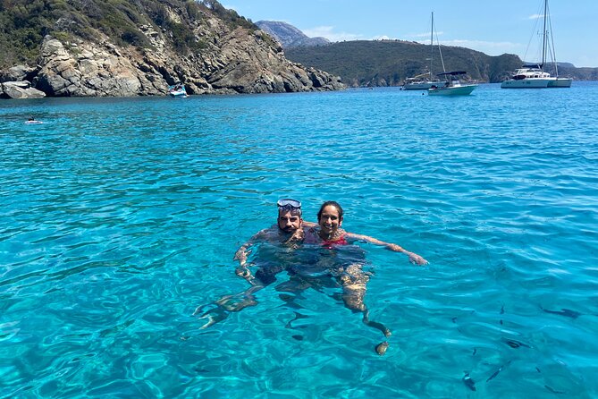 excursion Scandola- Girolata - Calanques de piana- Capo rosso - Capo Rosso Natural Pools and the Tughju Tower