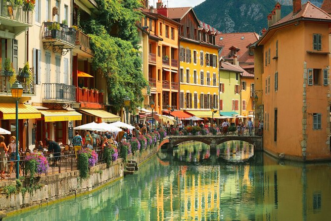 Explore Annecy in 60 minutes with a Local - Key highlights