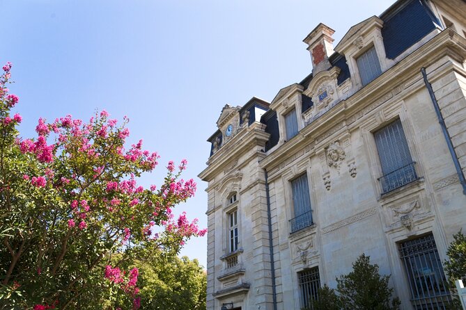 Explore Annecy in 60 minutes with a Local - Musée-Château d’Annecy: castle views and art you can pace