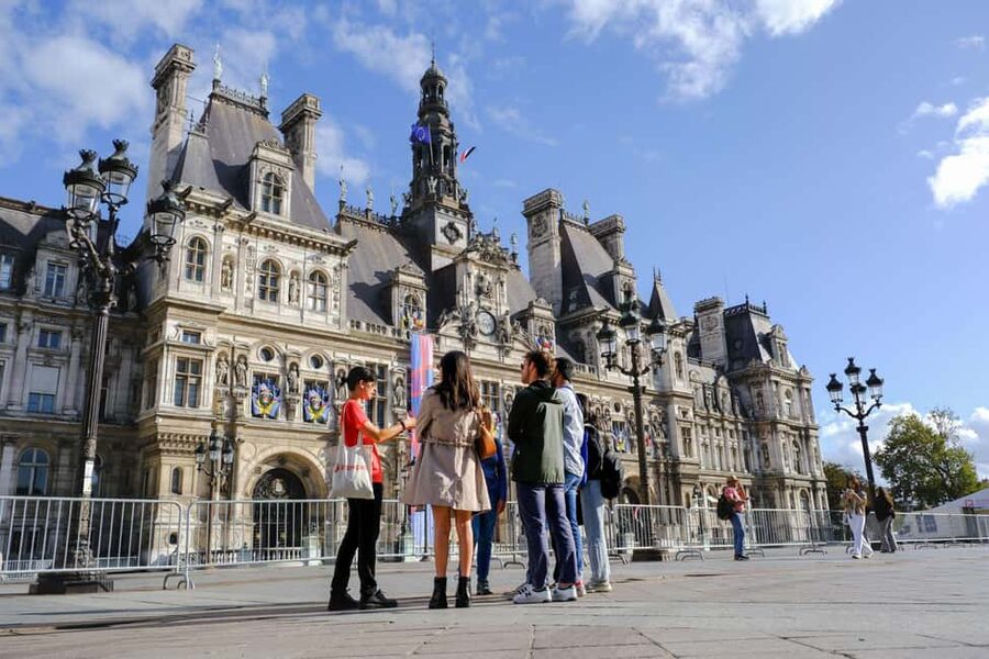 Explore the Marais: Culture, History & Hidden Gems of Paris - Place des Vosges and Place de la Bastille: context in open air