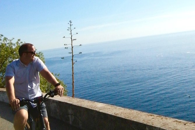 Fantastic Villefranche's Bay & Cape - E-Bike Tour from Nice - Stop 2: Parc Forestier du Mont-Boron for Big Views and Villa-Spotting