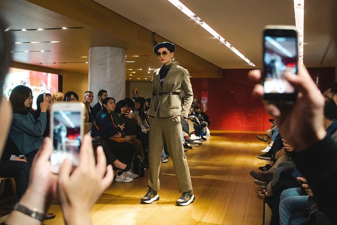 Fashion Show at Galeries Lafayette Paris - Price and value: is $30.17 worth it?