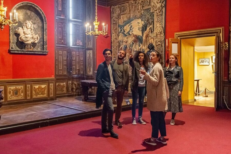 Fontainebleau & Vaux-le-Vicomte Châteaux Day Tour from Paris - Fontainebleau grounds and gardens: three gardens plus plenty of time to wander