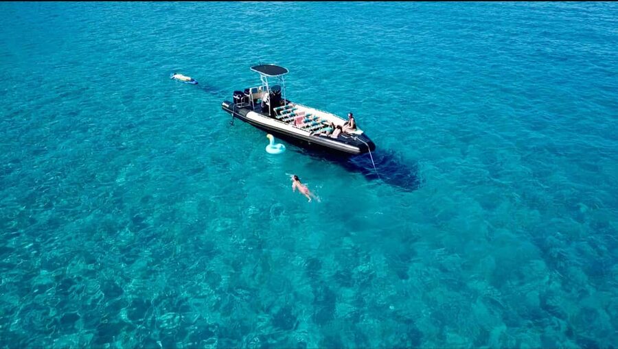 Fréjus 2.5 Hours Sea Excursion by Boat - Estérel Calanques: why the red rocks look so dramatic from sea level