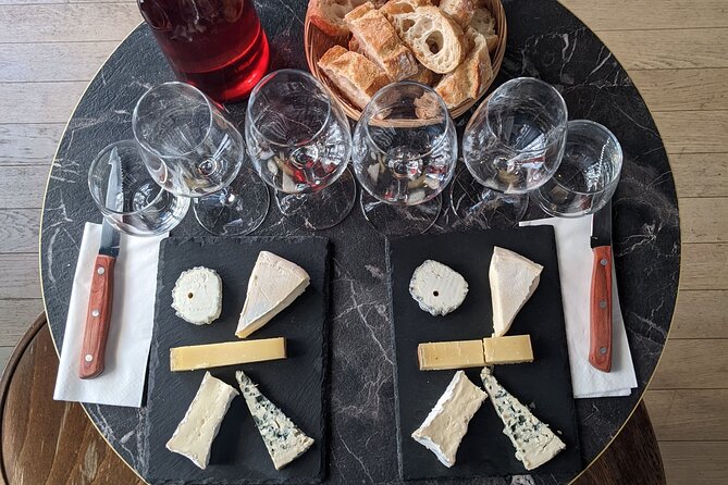 French Wine, Champagne And Cheese Tasting Paris SECRET WINE DOOR - How the lesson works when you are tasting in real time