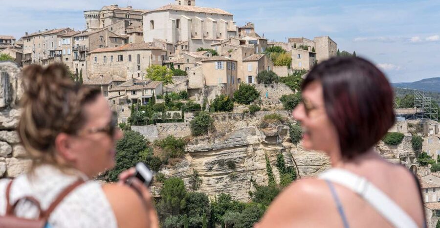 From Aix-en-Provence: Luberon Hilltop Villages Half-Day Tour - Key highlights worth showing up for