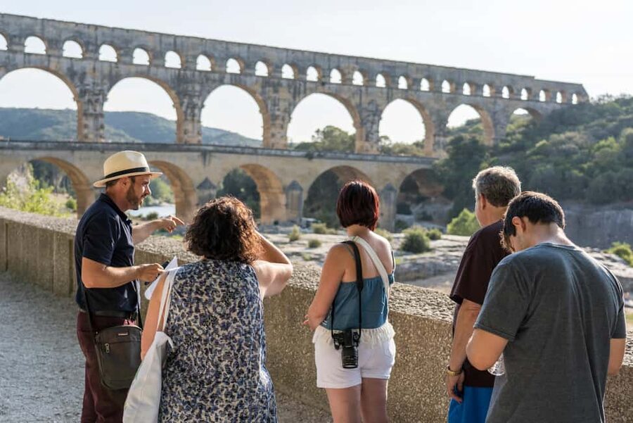 From Aix-en-Provence: Provence Region Tour with Wine Tasting - Avignon Free Time: Medieval Streets Plus Papal Power