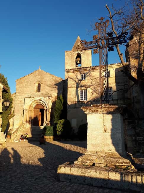 From Avignon: All Provence in one Day - Logistics, Pacing, and What to Pack for the Long Provence Day