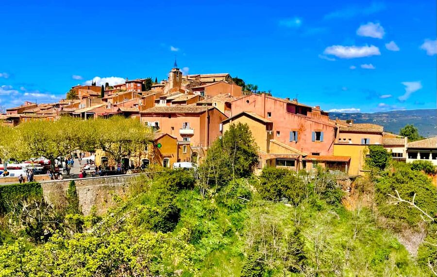 From Avignon: Provence Highlights Full-Day Tour - Saint Remy de Provence: Nostradamus and Van Gogh in the same town