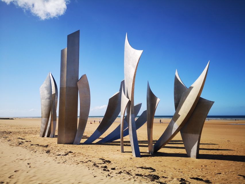 From Bayeux: American D-Day Sites in Normandy Full-Day Tour - Normandy American Cemetery: paying respects with room to breathe