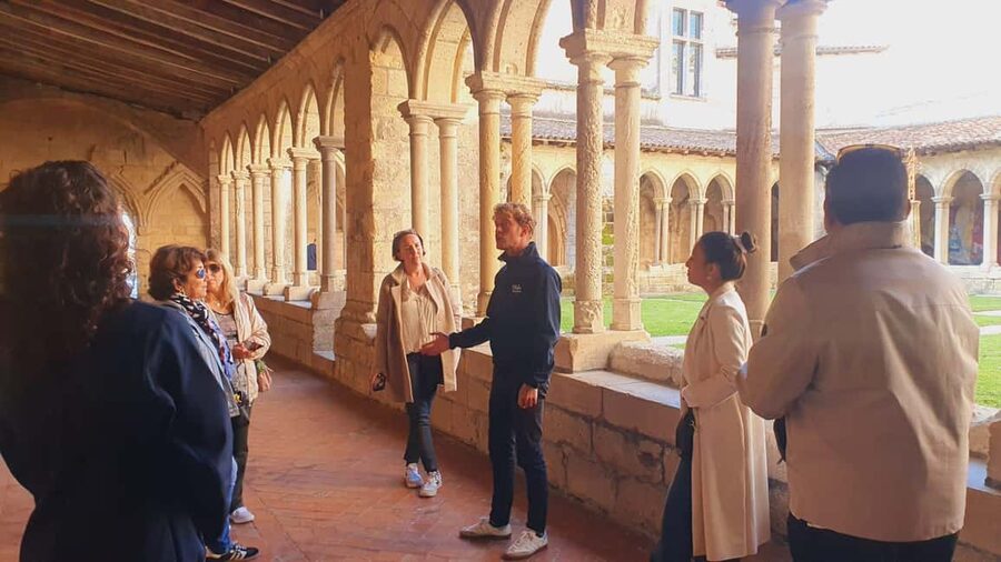 From Bordeaux: Half-Day Saint-Émilion Tour and Wine Tasting - UNESCO Saint-Émilion village walk: what you actually see