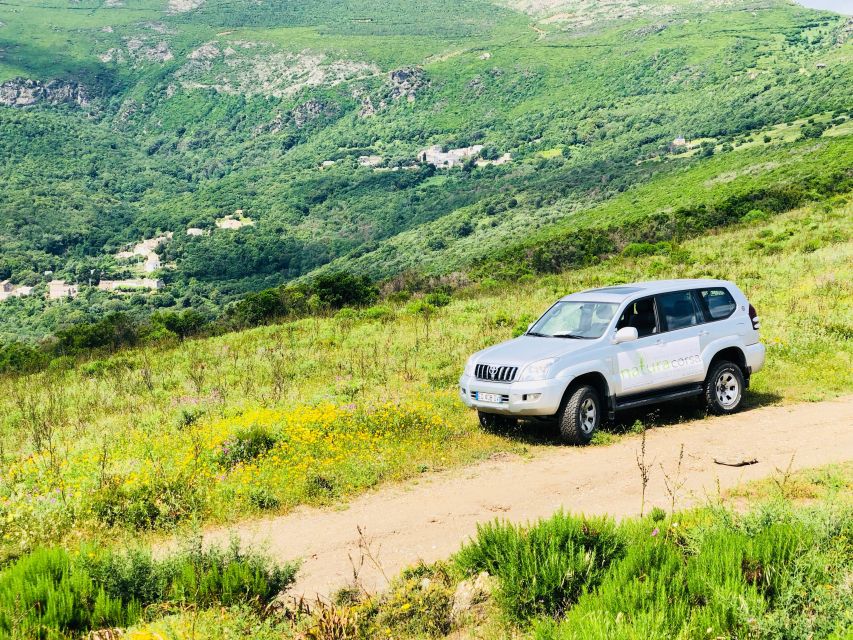 From Calvi: 4x4 Day Tour Mountain & Agriates' Saleccia Beach - The 1200 m viewpoint: 360 degree views over Cap Corse and Monte Padru