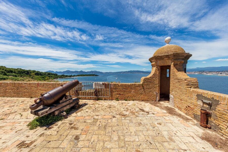 From Cannes: Round-Trip Ferry to Ste. Marguerite Island - Food, beaches, and timing: how to plan your island hours