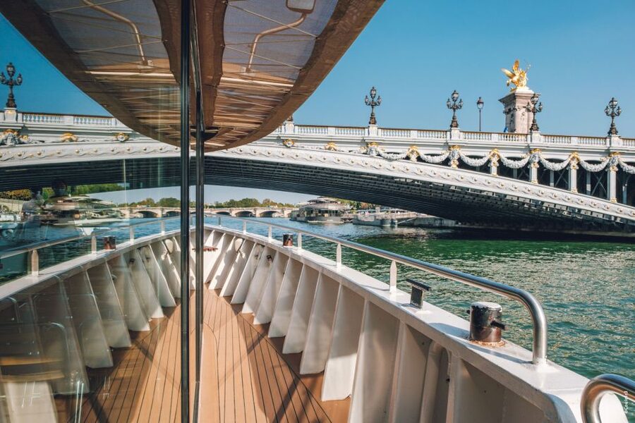 From Disneyland Paris: Paris Day Trip and Sightseeing Cruise - The 4 Hours of Free Time: Use It Like a Local, Not a Tourist