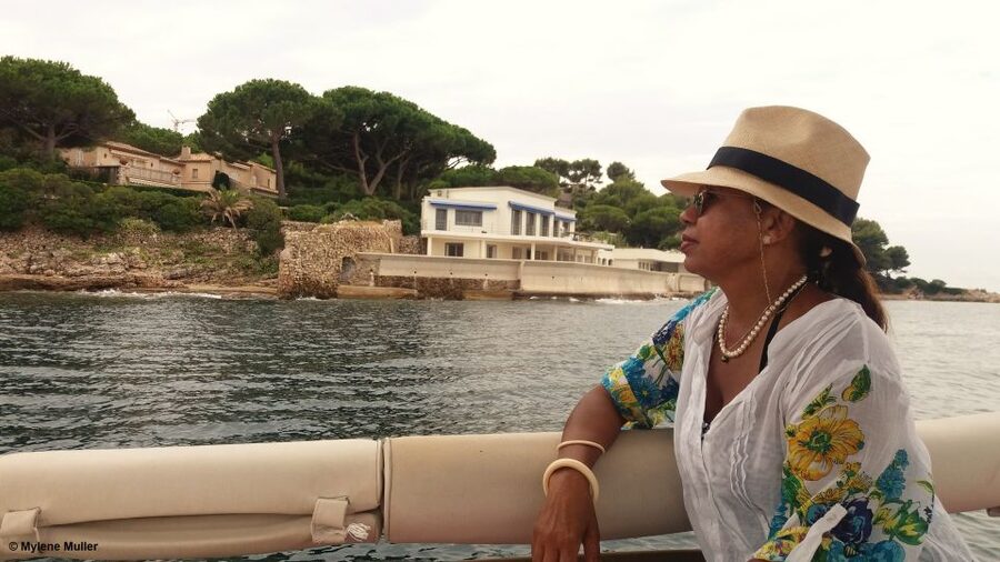 From Juan les Pins: Private French Riviera Solar Boat Cruise - A stop-by-stop look at your Juan-les-Pins to Cape d’Antibes cruise