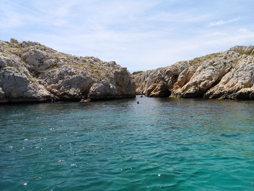 From Marseille: Frioul Islands Boat Tour - Calanques swimming at Méjean and l’Éverine: where the tour earns its keep