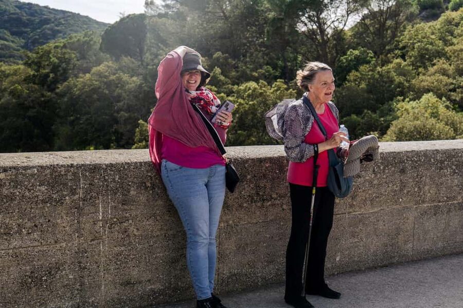 From Marseille: Provence Sightseeing Tour and Wine Tasting - Pont du Gard: Roman aqueduct wonder, with a museum choice
