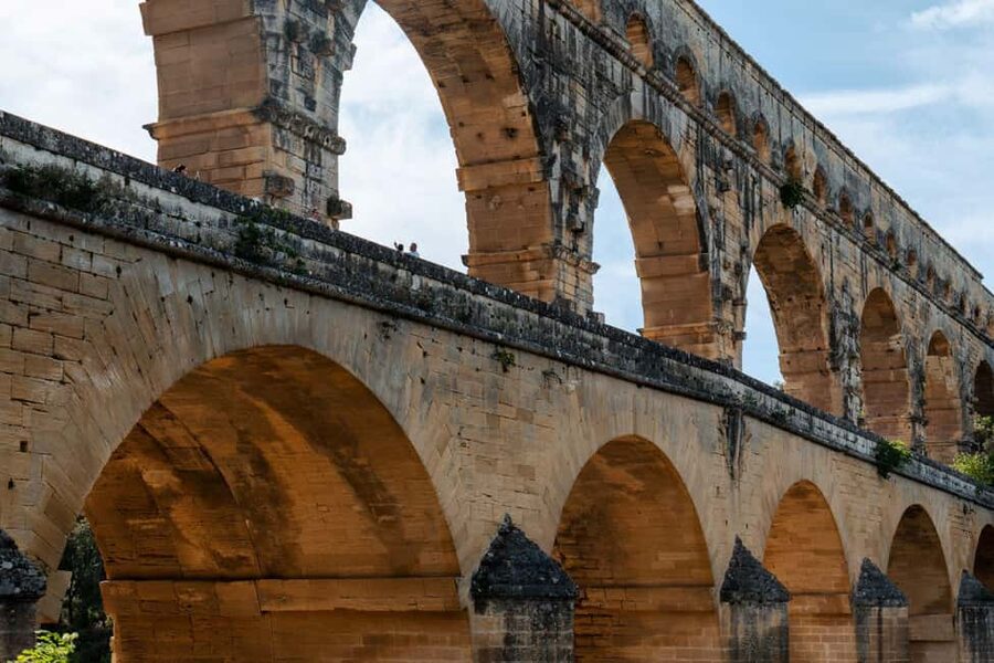 From Marseille: Provence Sightseeing Tour and Wine Tasting - Quick tips to make the day smoother