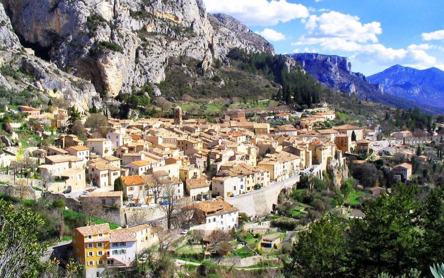 From Nice: Gorges du Verdon Guided Tour - Following the Verdon River to the canyon’s edge