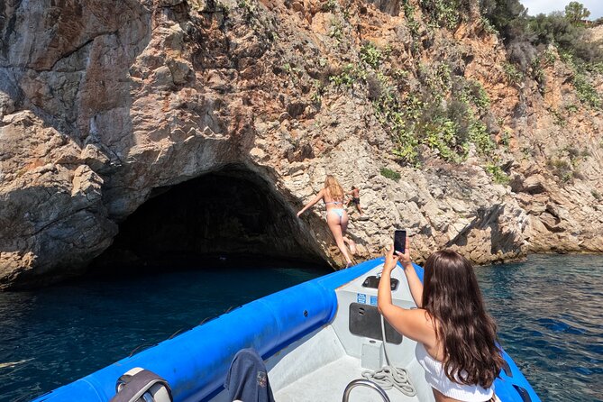 From Nice : Secret Riviera Boat Tour to Mala cave with Snorkeling - Choosing the coast view game, from Saint-Jean-Cap-Ferrat to Villefranche