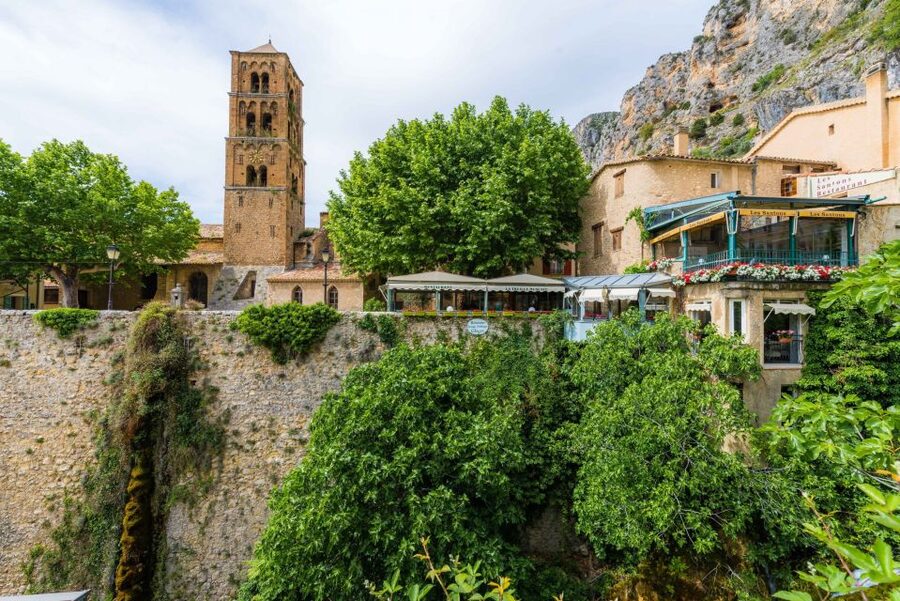From Nice: Verdon Gorge Full-Day Tour - Lake of Sainte-Croix: the calm payoff after the canyon