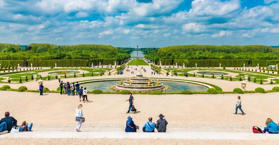 From Paris: Full-Day Guided Tour of Versailles - Should you book the Versailles full-day guided tour from Paris?