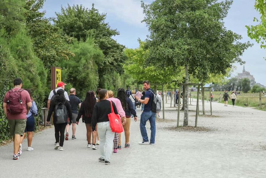 From Paris: Full-Day Mont Saint-Michel Guided Tour - What your guide covers on the way to Mont Saint-Michel