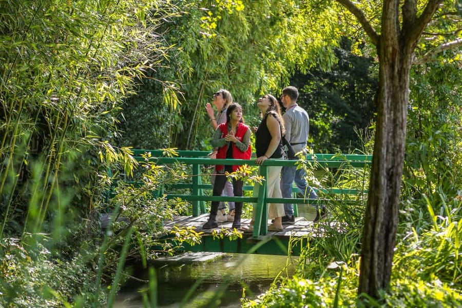 From Paris: Giverny Audio-Guided Tour - Monet’s house with a 10-language audio guide